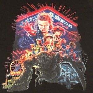 Stranger Things Season 2 Printed Autograft T-Shirt
